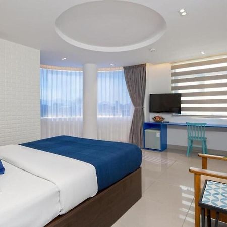 Lucia Beach Hotel Da Nang Eksteriør billede